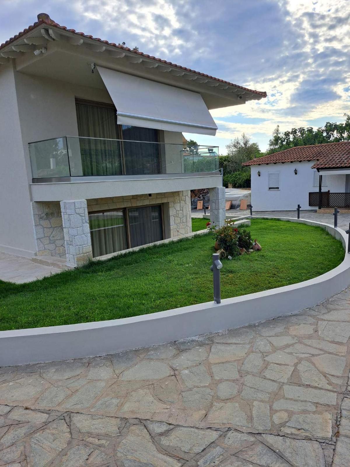 Haus Platanos Apartments & Bungalows By The Sea Vourvourou Exterior foto